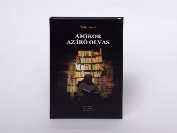 Amikor az író olvas